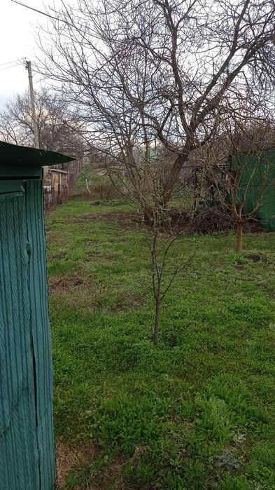 Продам свой  дачный участок 6 сот, в сторону с Любимовка
