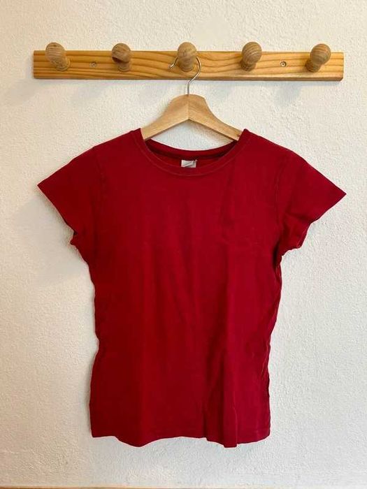 T-shirt babylook vinho