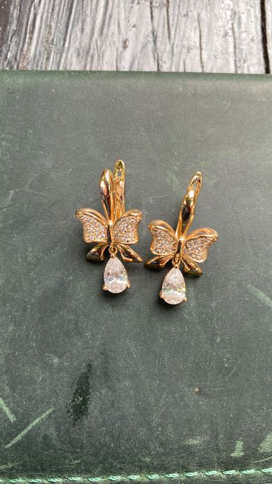 Сережки медичний сплав б/в