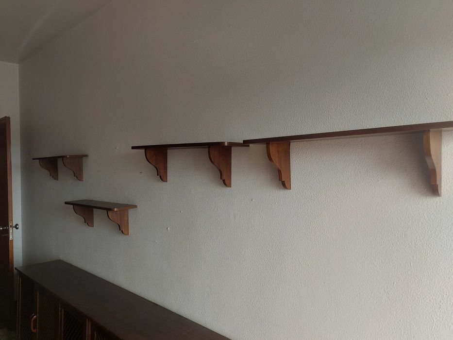 Quarto completo - Móveis, colchão, colcha e cortinados