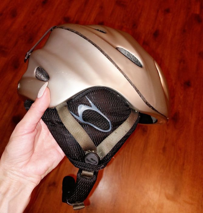 Шлем GIRO виробник США