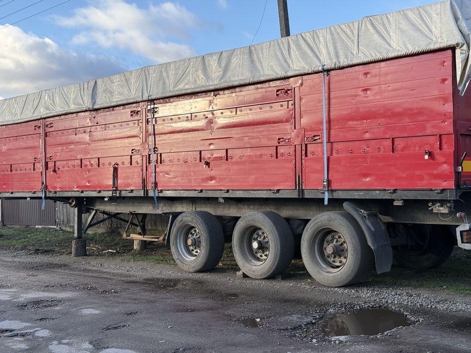 Полуприцеп зерновоз 61 куб KRONE SDP 27