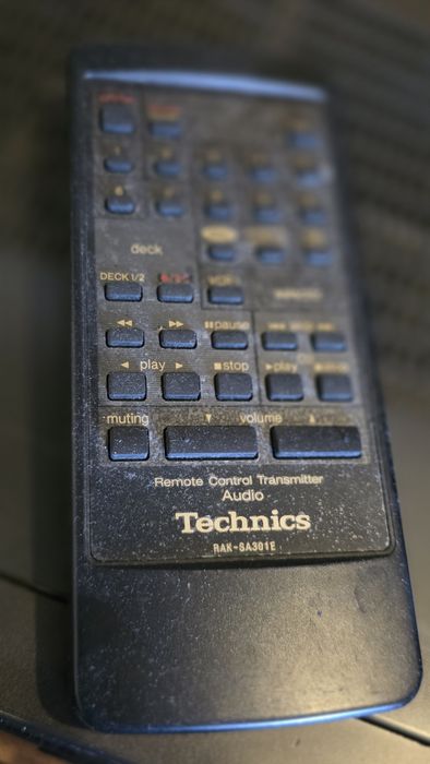 Amplituner Technics GX-100 z pilotem