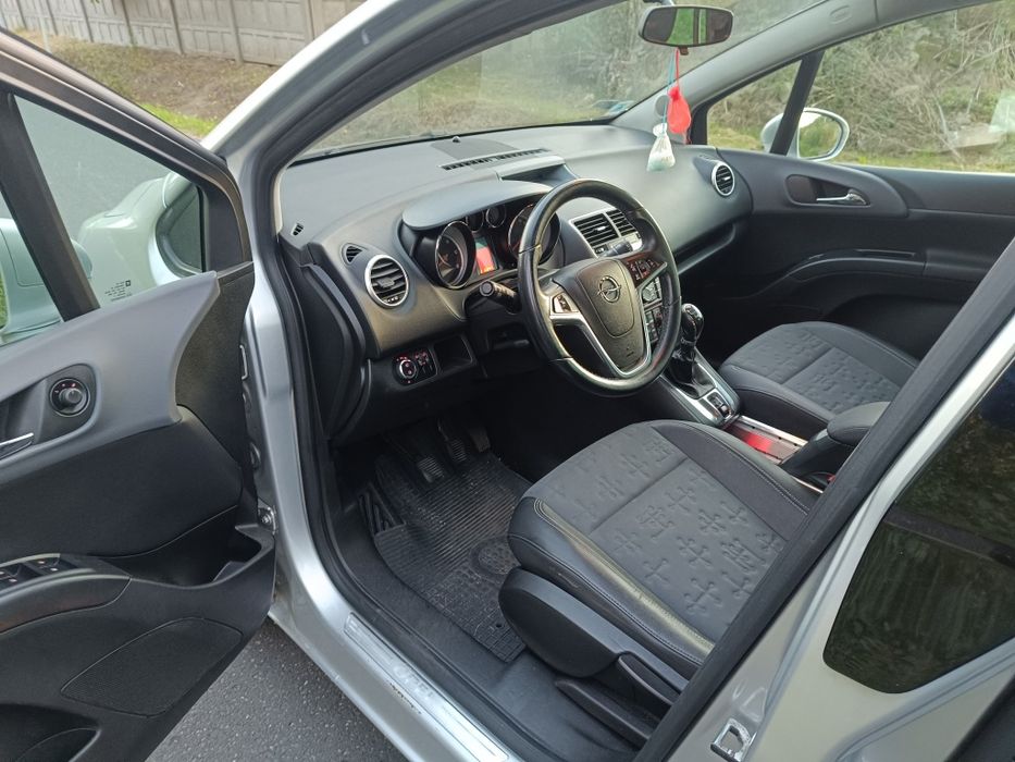 Opel Meriva B (1.7 CDTI)