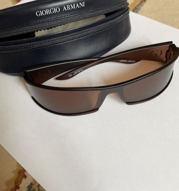 Okulary przeciw sloneczne Giorgio Armani