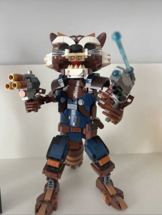 LEGO Marvel Rocket i mały groot