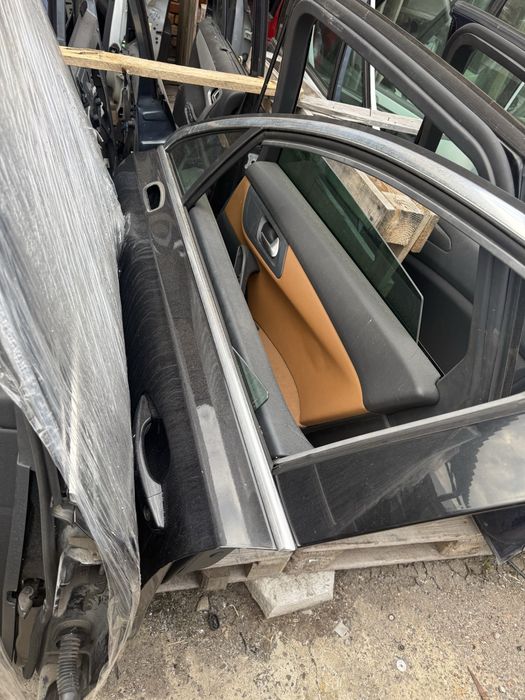 Двері дверька Пежо 508sw передні задні ліва права сторона