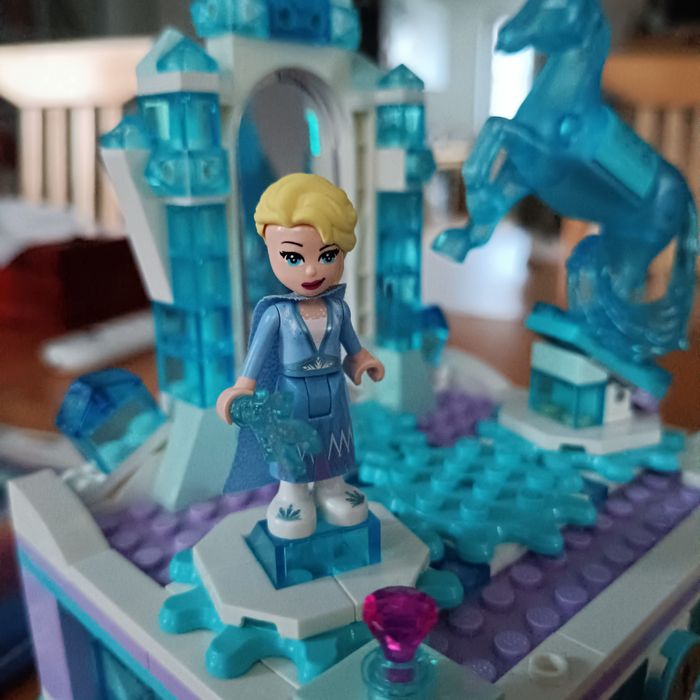 Zestaw LEGO Kraina Lodu szkatułka 41168