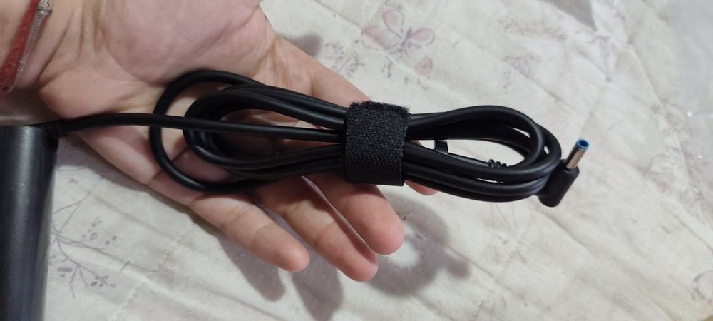 Adaptador  150W (19.5V - 7.7A) – NOVO