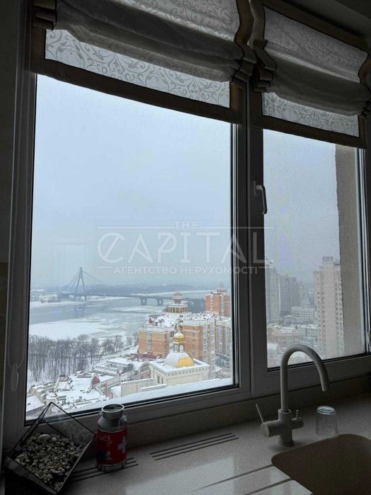 Оренда дворівневої видової квартири ЖК Оазис