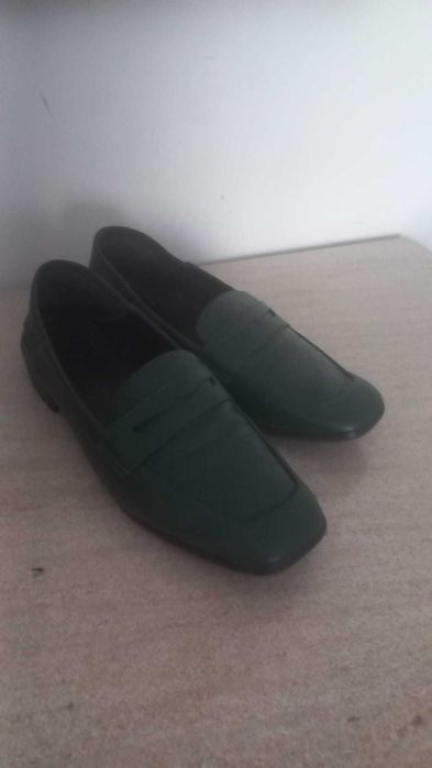 vendo sapatos novos nunca usados tamanho 39, 37,38