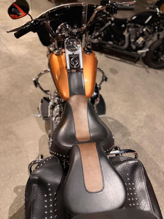 Harley Davidson Heritage Softail 105 anos
