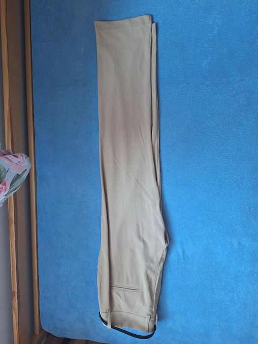 Spodnie cygaretki M bezowe nowe