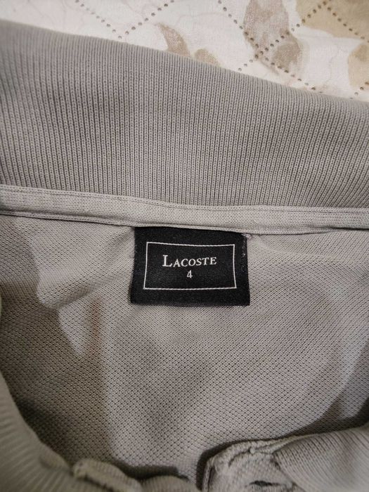 Polo Lacoste tam. L em excelente estado