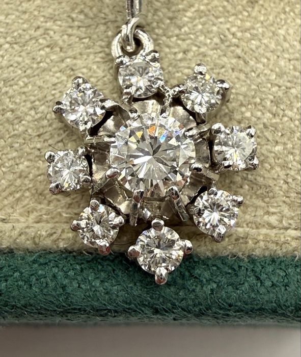 Złote kolczyki 750 z diamentami 2,34ct VS1-VS2/G-I