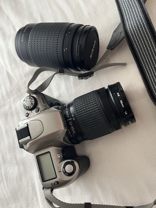 Nikon F65 analógica