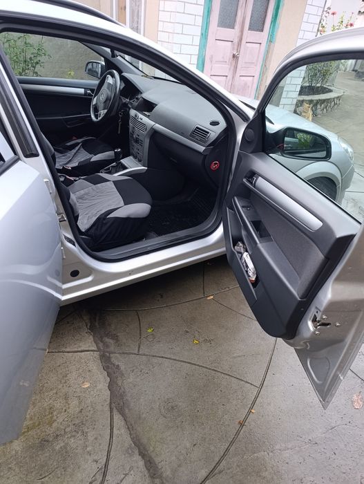 Opel Astra H 1.6