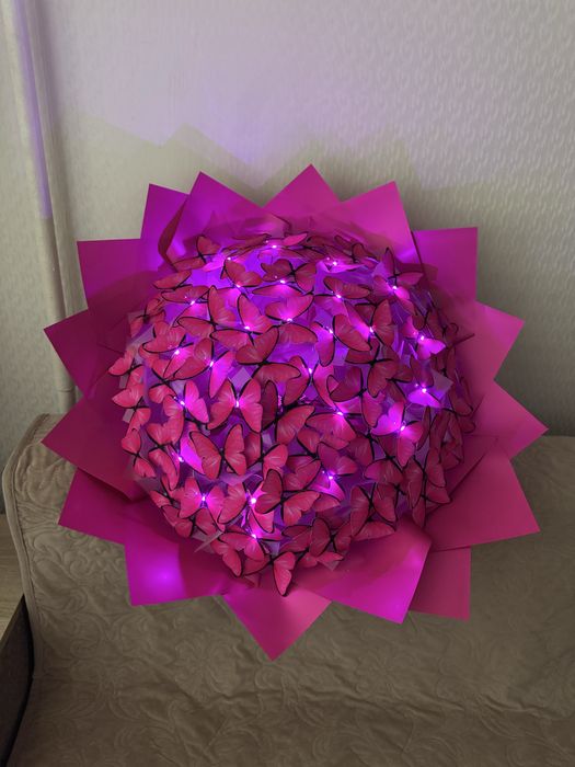 Букет з метеликів/Букет с бабочек