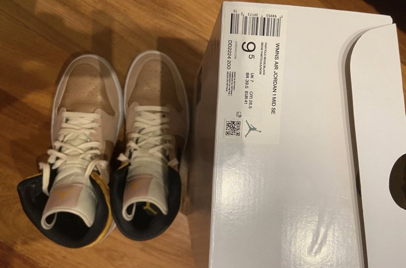 Nike air jordan 1 particle beige