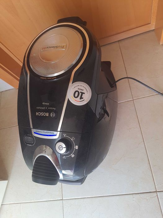 Aspirador sem filtro Bosch Pro Silence 64 _ 800w