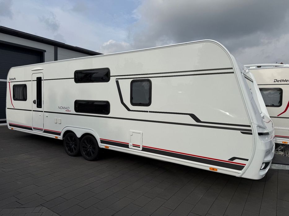 Dethleffs Nomad 730FKR 2026 First Edition Pakiet  Akumulator ogrzewanie podłogowe Truma Combi