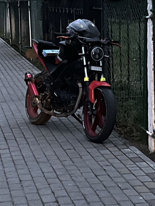 Продам айпир r1 на ходу