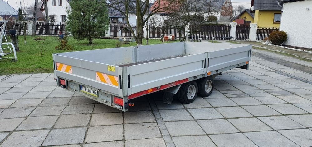 Wynajmę przyczepę lawetę 2.7T DMC