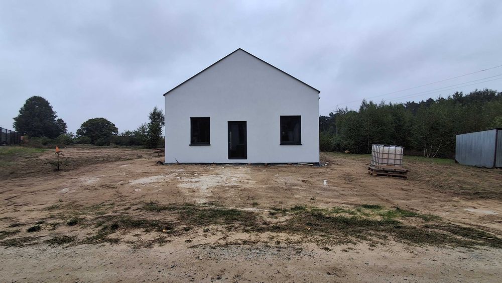 Na wynajem nowo powstały budynek 100m2 Skoki pow. Wągrowiecki