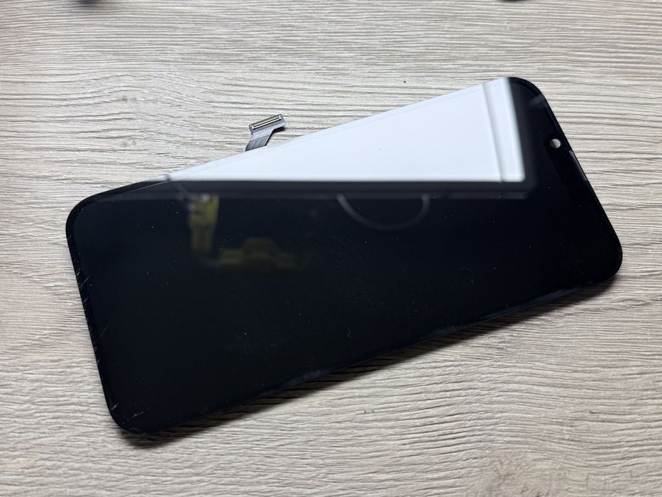 Oryginalny wyświetlacz ekran Apple iPhone 14 Plus demontaż wymiana