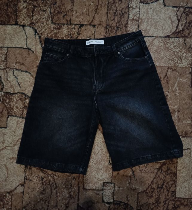 Чоловічі шорти Baggy від Bershka
