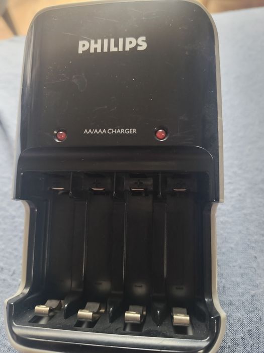 Ładowarka do akumulatorków, baterii Philips