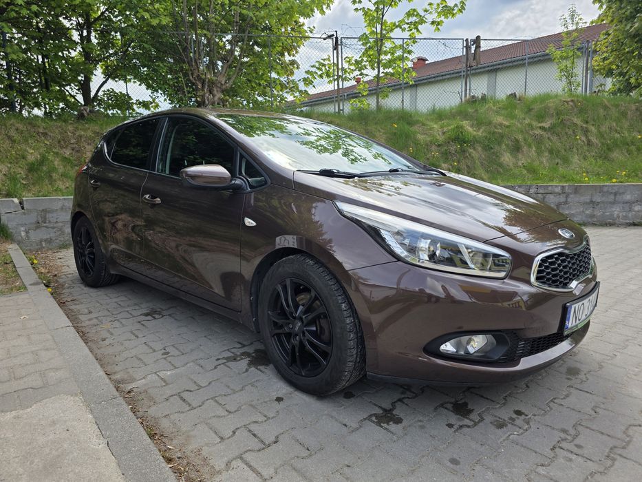 Kia ceed 2,  121 tyś.