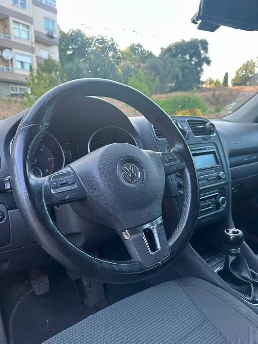 Automóvel Volkswagen Golf TDI