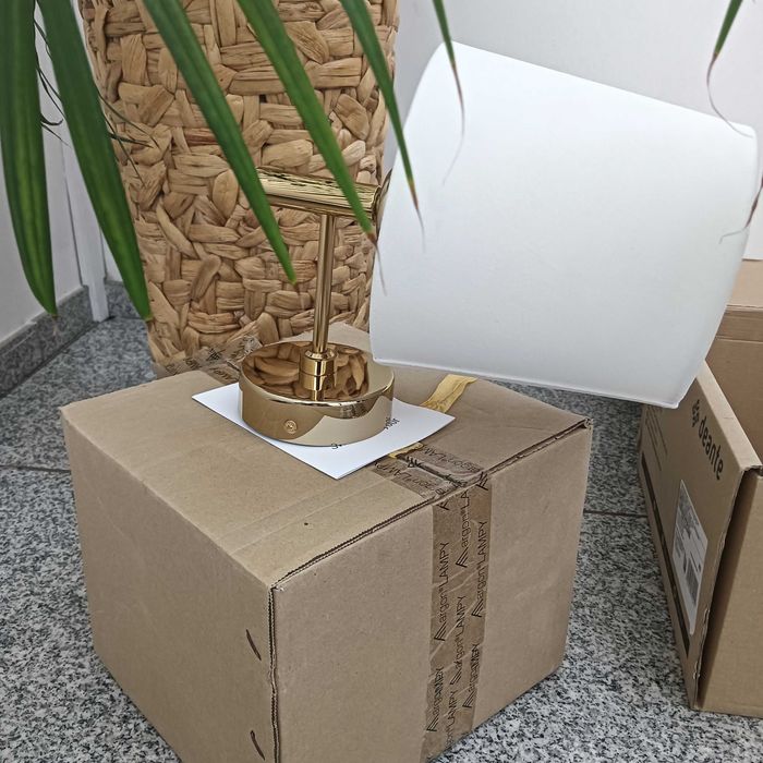 Lampa kinkiet argon