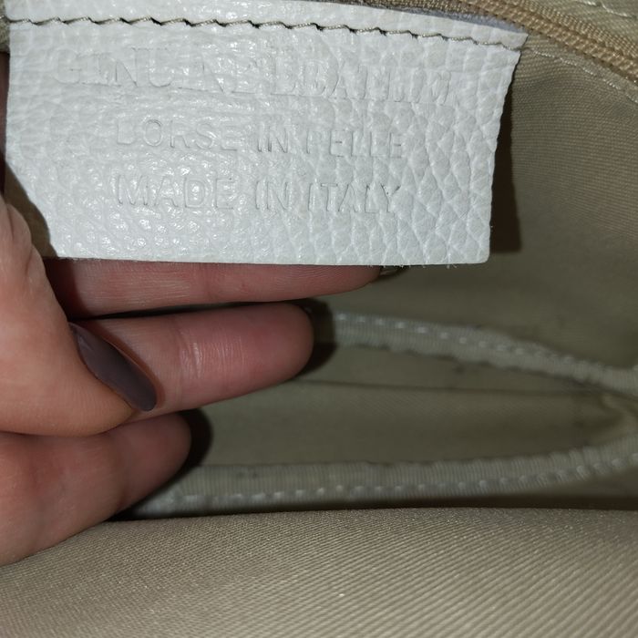 Шкіряна сумочка кросбоді