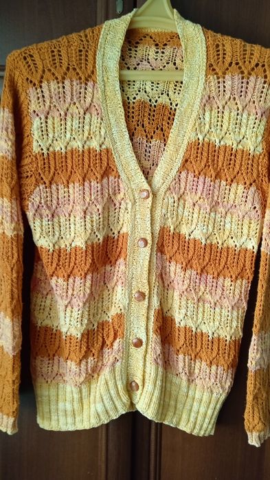 Кофта ручної роботи