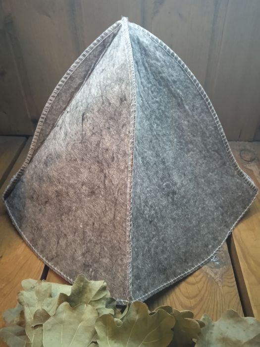 Шапочки , тапочки  для бани одноразовые