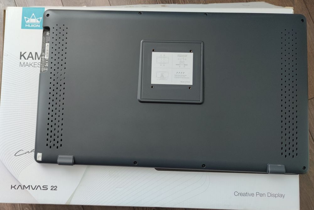 Графічний планшет Huion  Kamvass22 + рукавичка (GS2201)