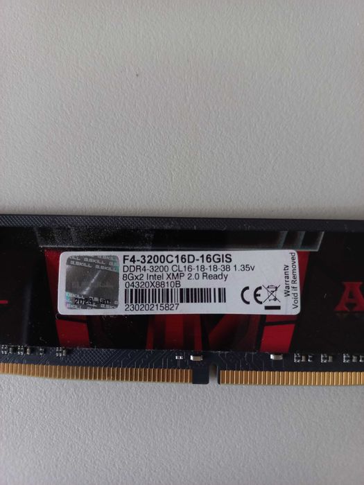 Memória RAM DDR4 16Gb (2x8Gb)