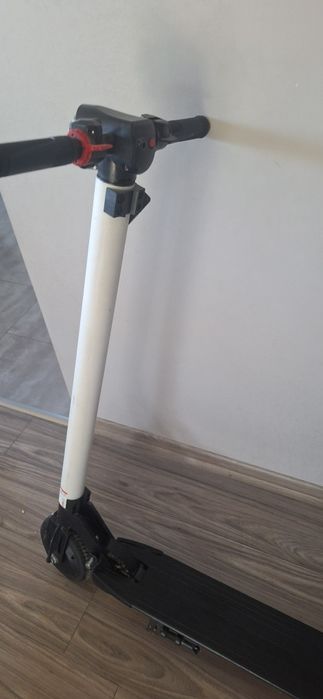 Hulajnoga elektryczna