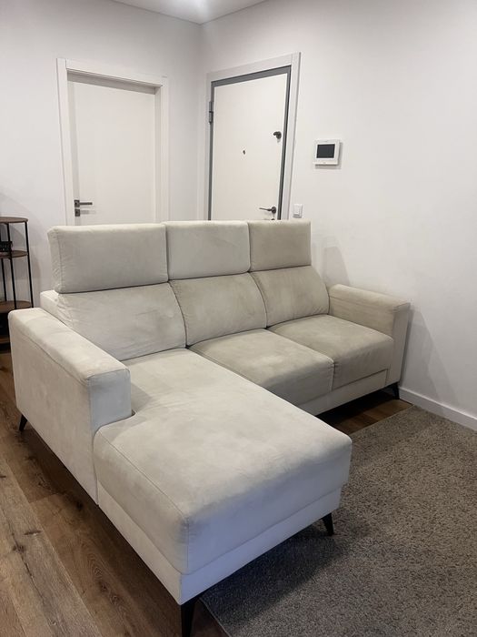 Sofa com Chaise Long