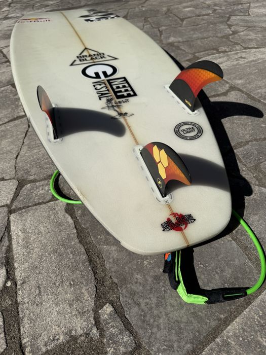 Prancha de Surf Brand Black 6.2,5