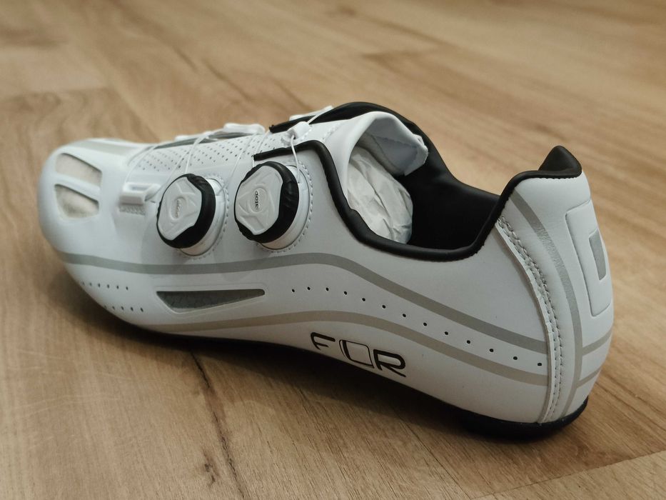 Sapatos de Ciclismo Profissionais FLR F-XX II Carbon "Novos"