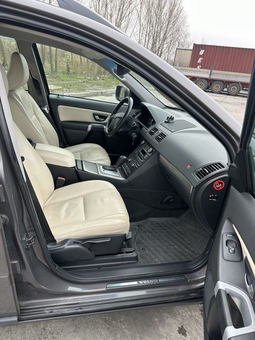 Volvo XC90, 2.4, 7місць, 2008 рік.