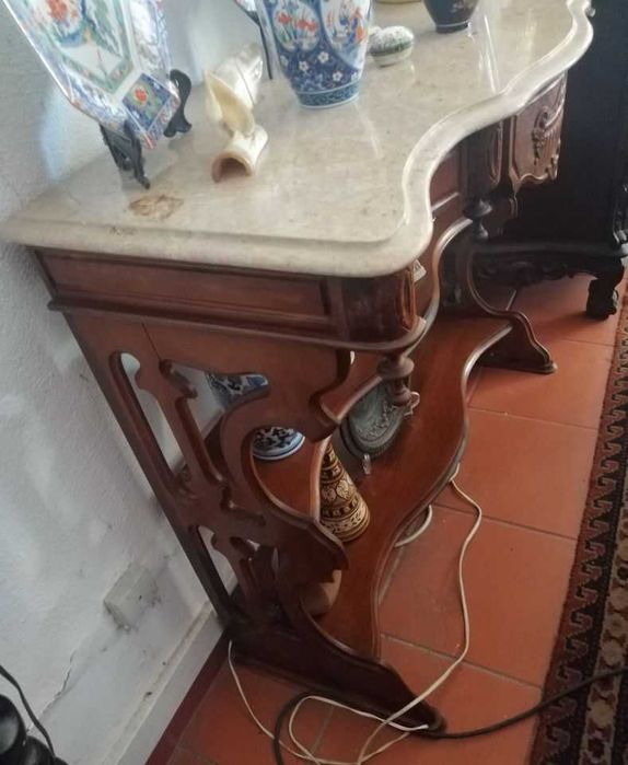 Móvel - Aparador / credência madeira maciça c/pedra de Lioz