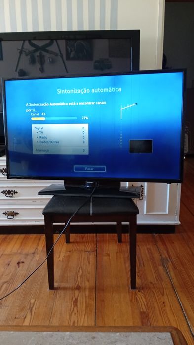 LCD Samsung 37 polegadas a funcionar com comando