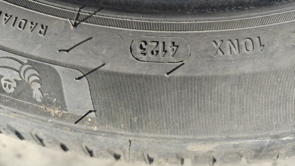 205/55/16 91H Michelin Defender 2
