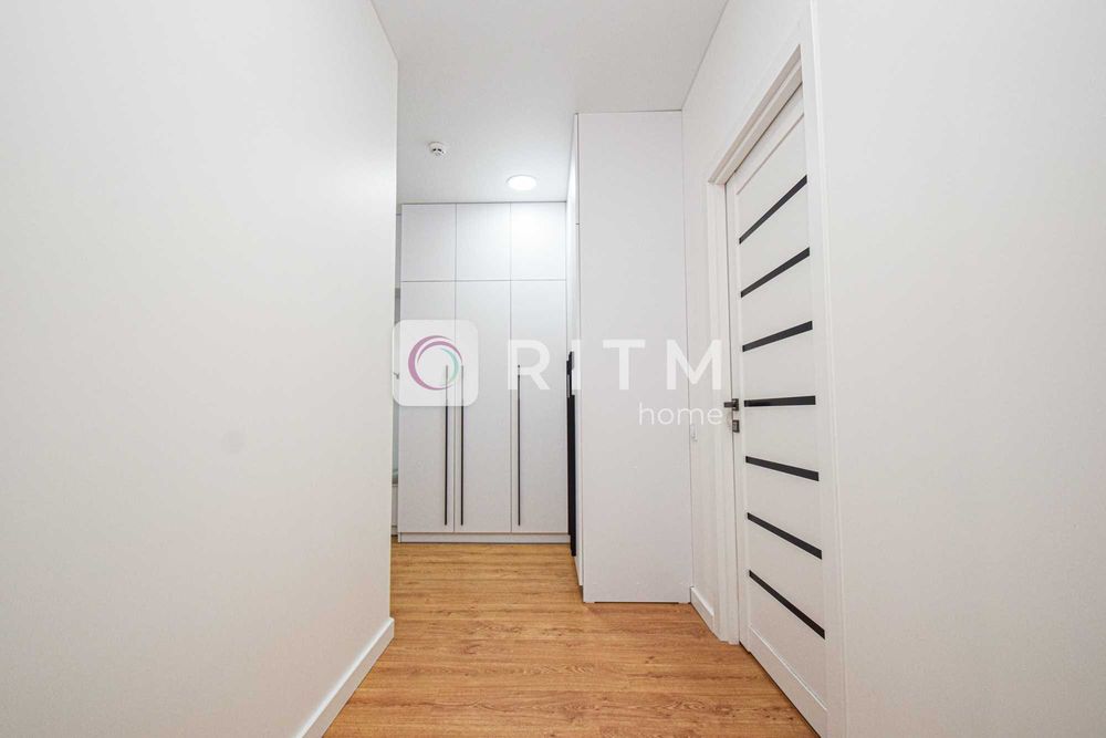 2-к. квартира  в новобудові з ремонтом та і/о за вул. Чумацька