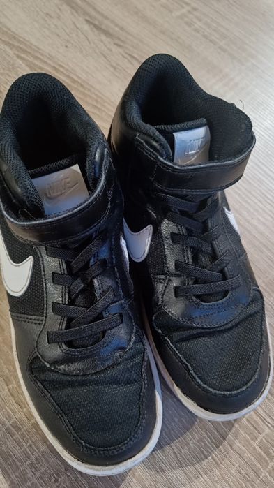 Buty za kostkę Nike 33,5
