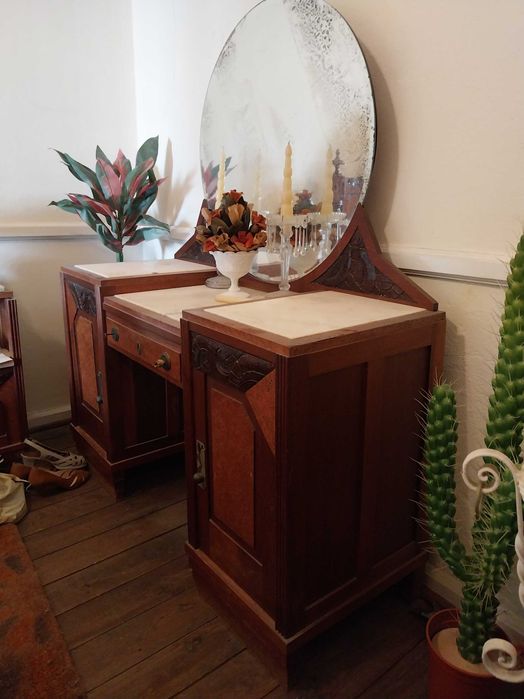 Toucador Deco com portas e gavetas